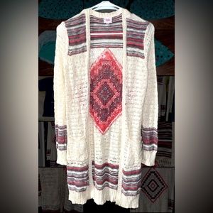 ✌️ 2/$20 Justice Aztec print fringe sweater- size 14